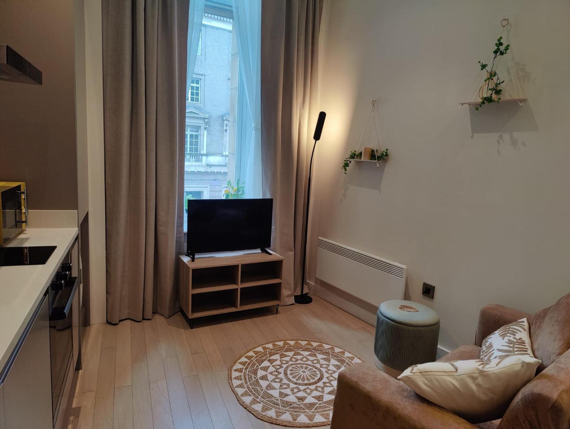 Liverpool Gem: Cozy Studio Retreat Eksteriør billede